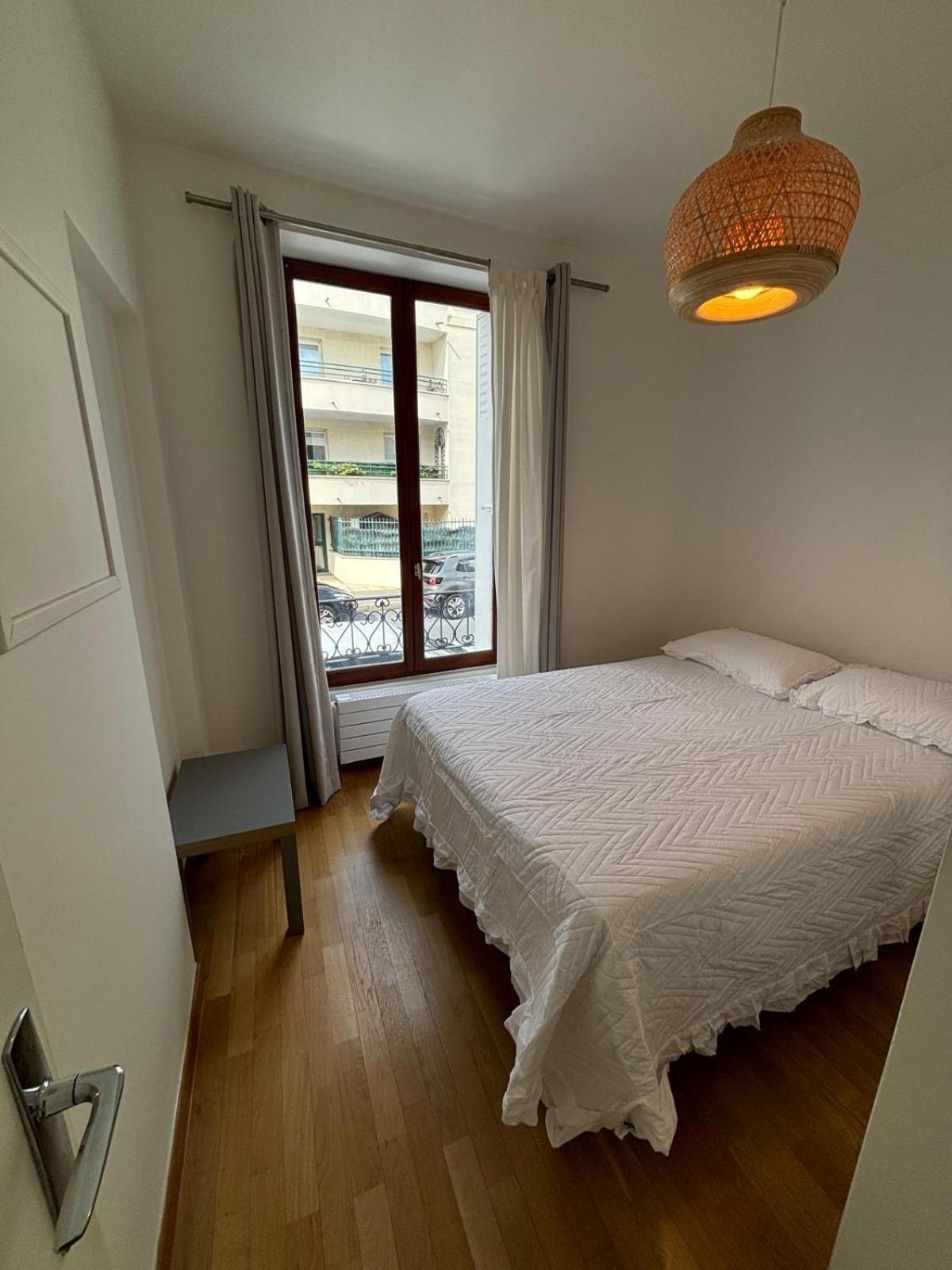 Appartement 2 Chambres Dans Une Belle Maison A Proximite De Paris Asnières Exterior foto