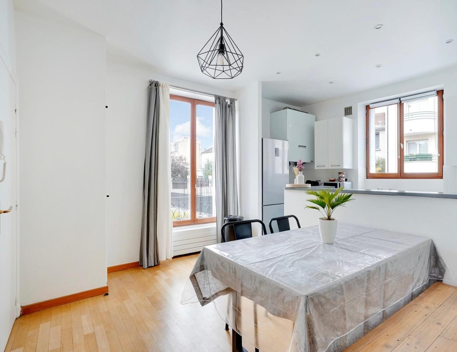 Appartement 2 Chambres Dans Une Belle Maison A Proximite De Paris Asnières Exterior foto